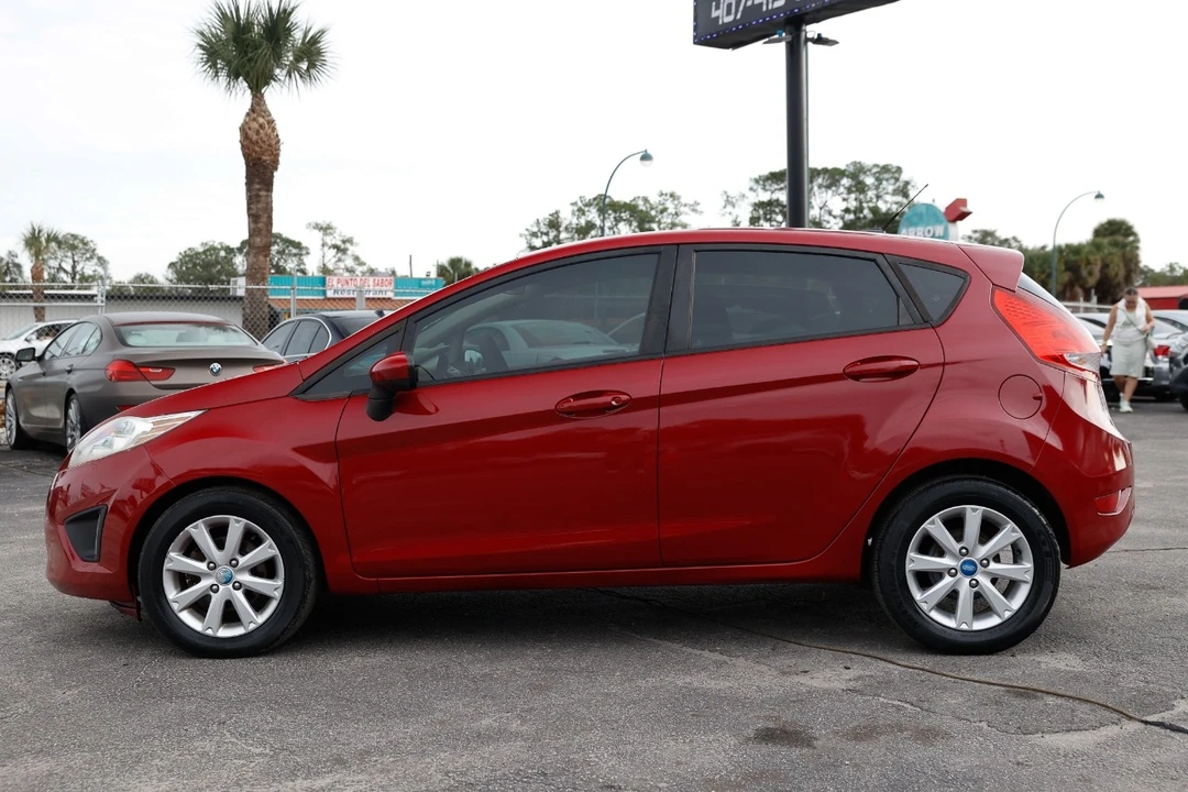 2011 Ford Fiesta - Image 3 of 12