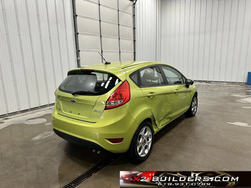 2011 Ford Fiesta - Image 4 of 12