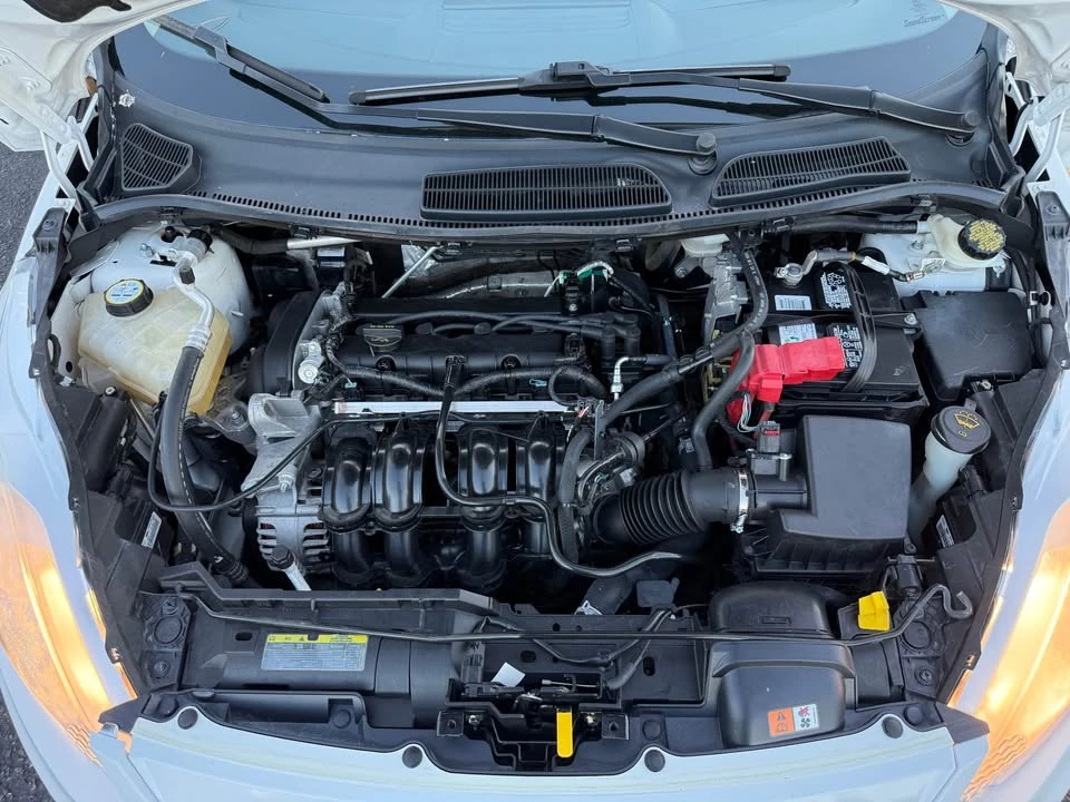 2011 Ford Fiesta - Image 13 of 13