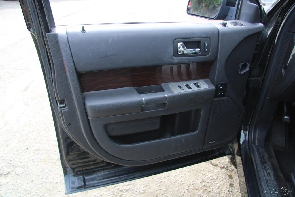 2011 Ford Flex - Image 15 of 21