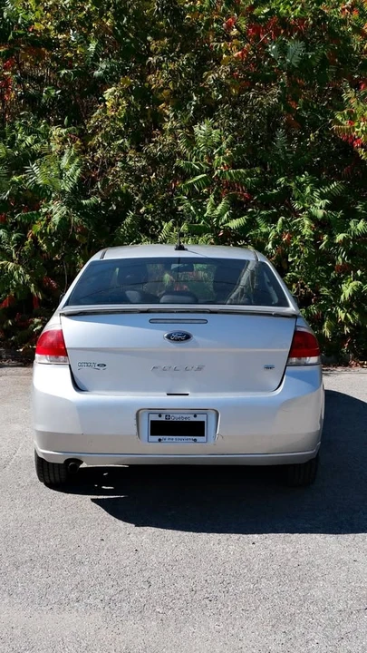 2011 Ford Focus - Image 3 of 5