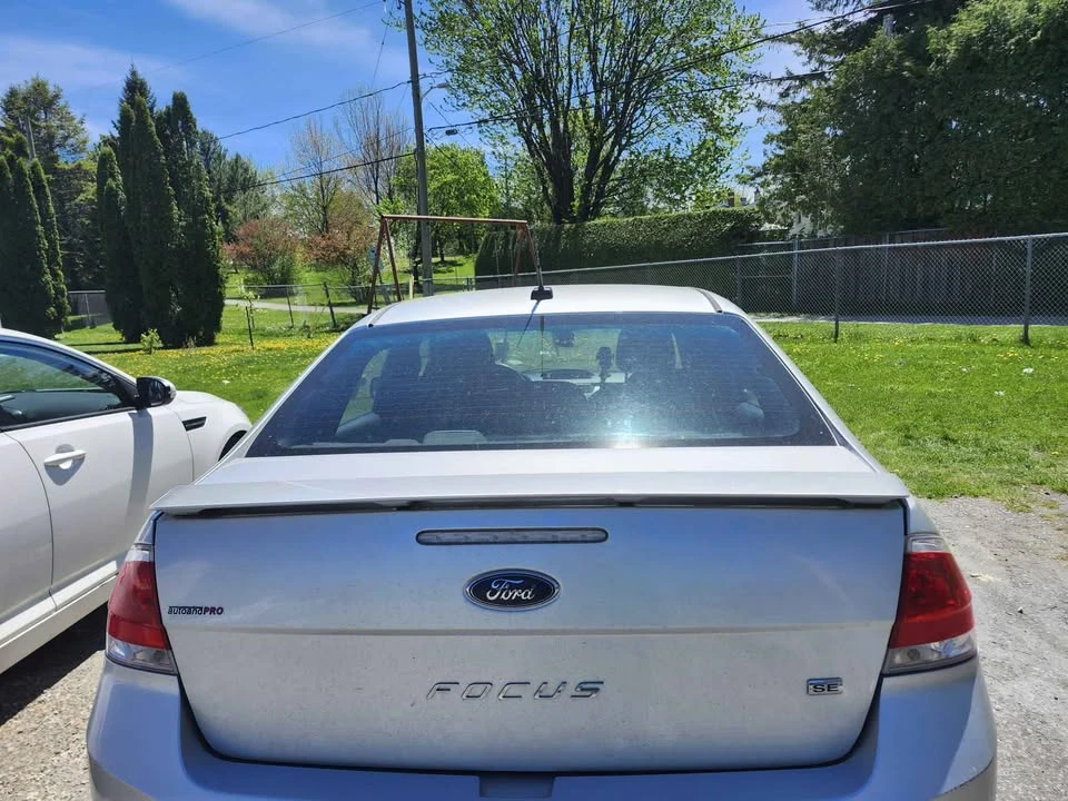 2011 Ford Focus - Image 11 of 13