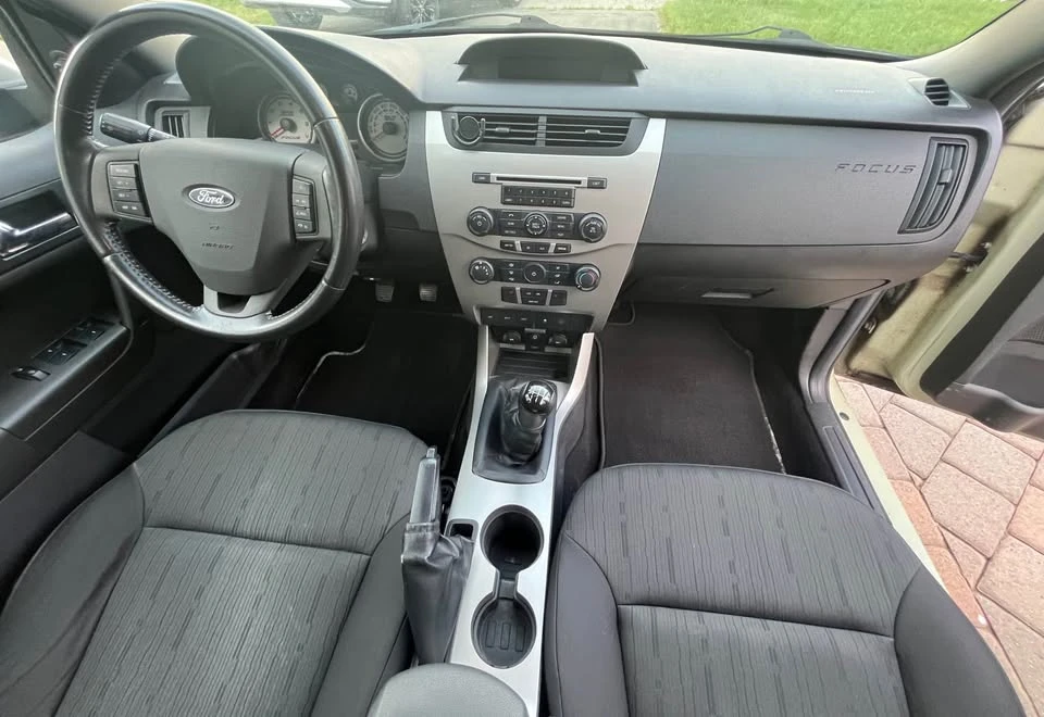 2011 Ford Focus 3rd Gen - Image 9 of 12
