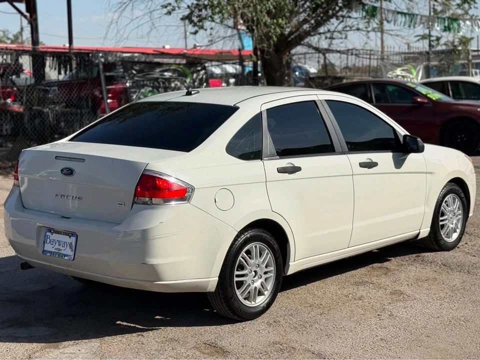 2011 Ford Focus 3rd Gen - Image 4 of 9