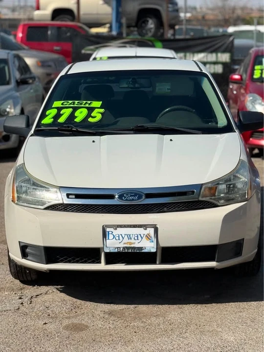 2011 Ford Focus 3rd Gen - Image 2 of 9