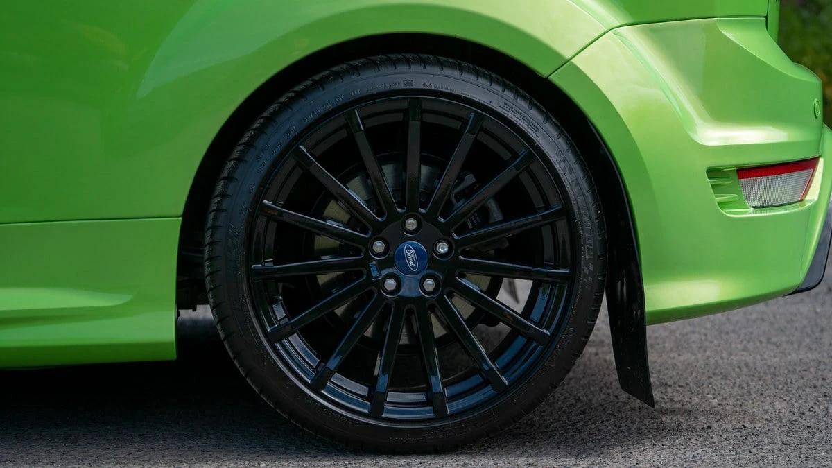2011 Ford Focus RS 2nd Gen - Image 14 of 30