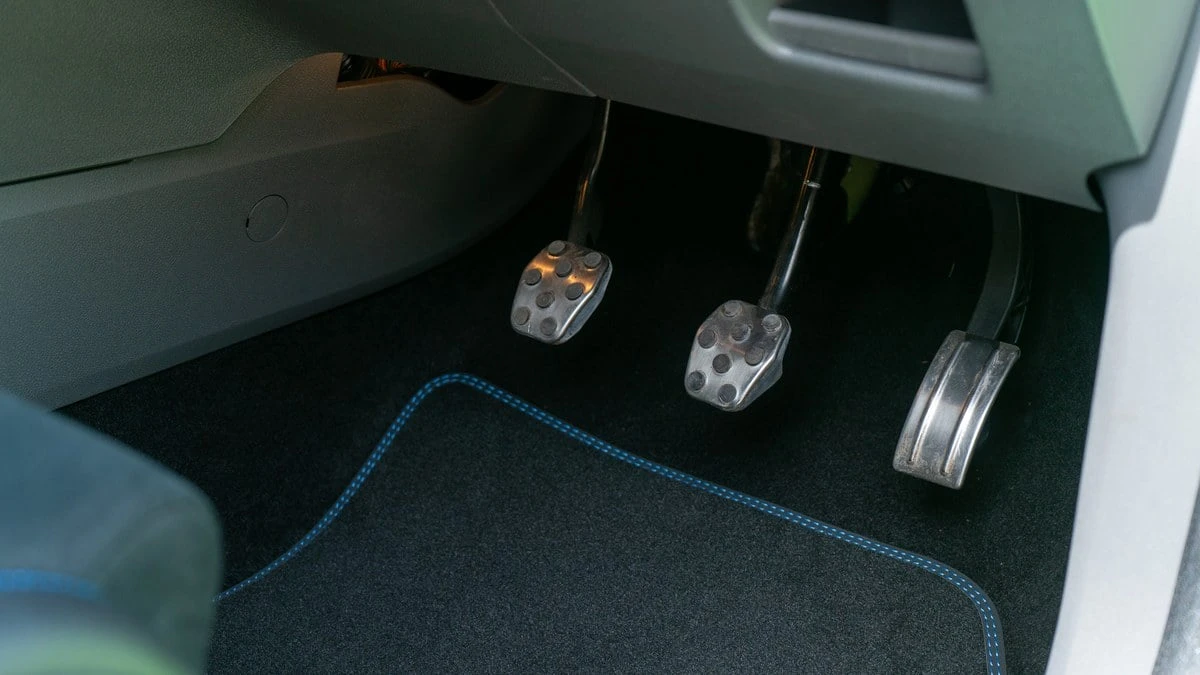 2011 Ford Focus RS 2nd Gen - Image 21 of 30