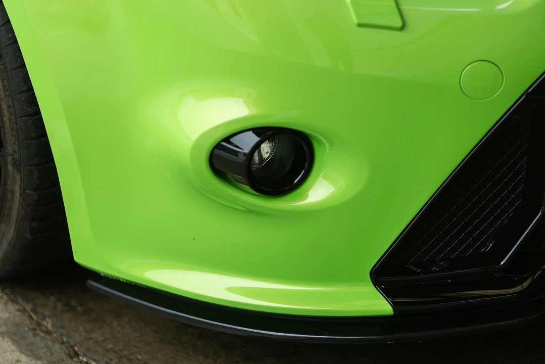 2011 Ford Focus RS 2nd Gen - Image 15 of 31