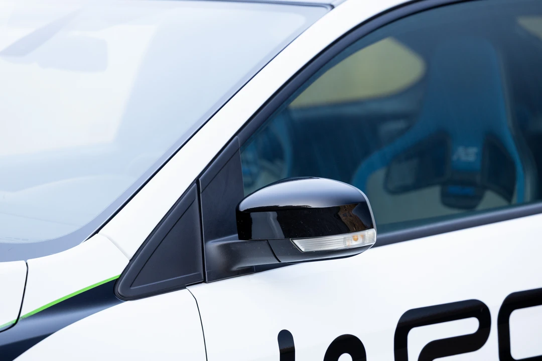 2011 Ford Focus RS 2nd Gen - Image 26 of 31