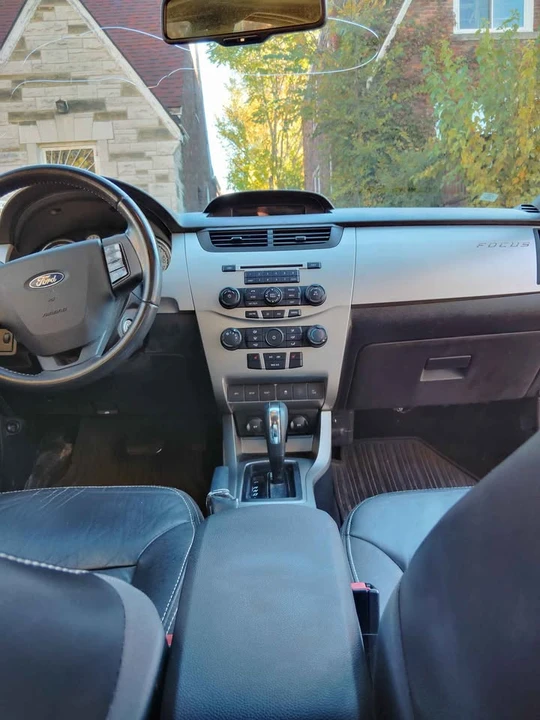 2011 Ford Focus 2nd Gen - Image 6 of 7