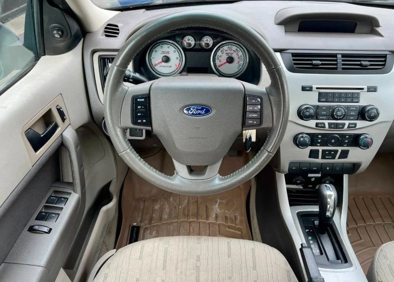 2011 Ford Focus 2nd Gen - Image 5 of 12