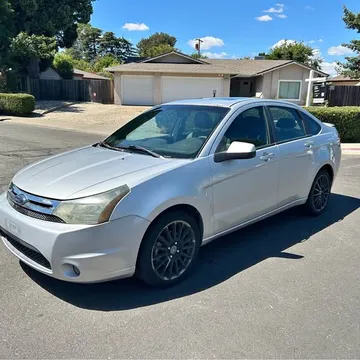 2011 Ford Focus SE Sedan 4D