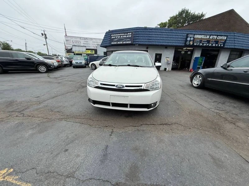 2011 Ford Focus 2nd Gen - Image 3 of 12