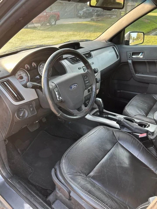 2011 Ford Focus 2nd Gen - Image 12 of 14
