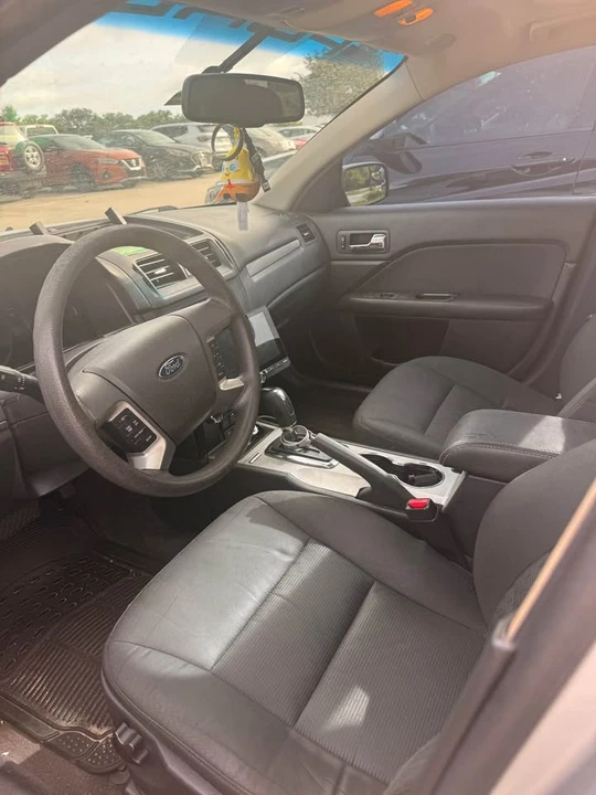 2011 Ford Fusion 1st Gen - Image 10 of 15
