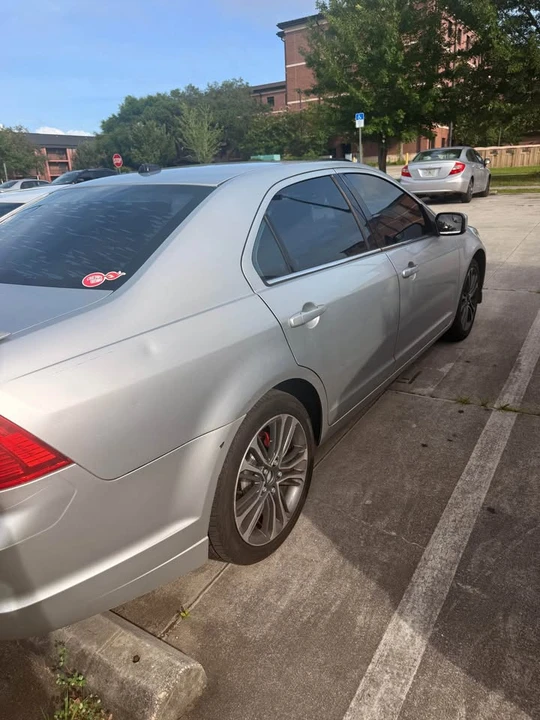 2011 Ford Fusion 1st Gen - Image 4 of 15
