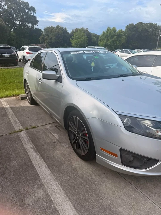 2011 Ford Fusion 1st Gen - Image 2 of 15
