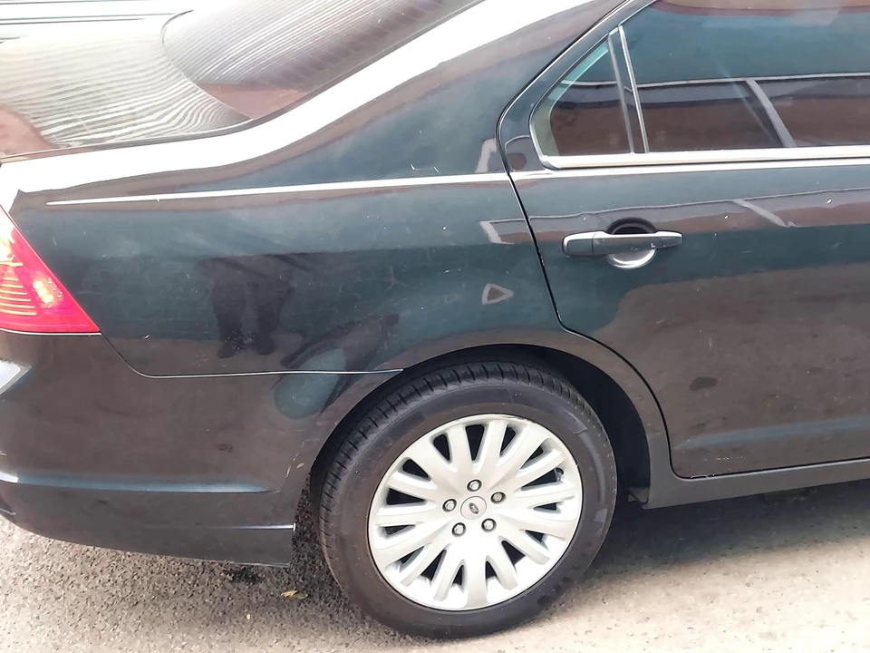 2011 Ford Fusion 1st Gen - Image 17 of 21