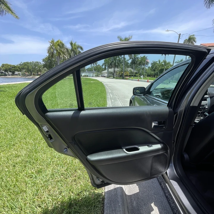 2011 Ford Fusion 1st Gen - Image 14 of 21