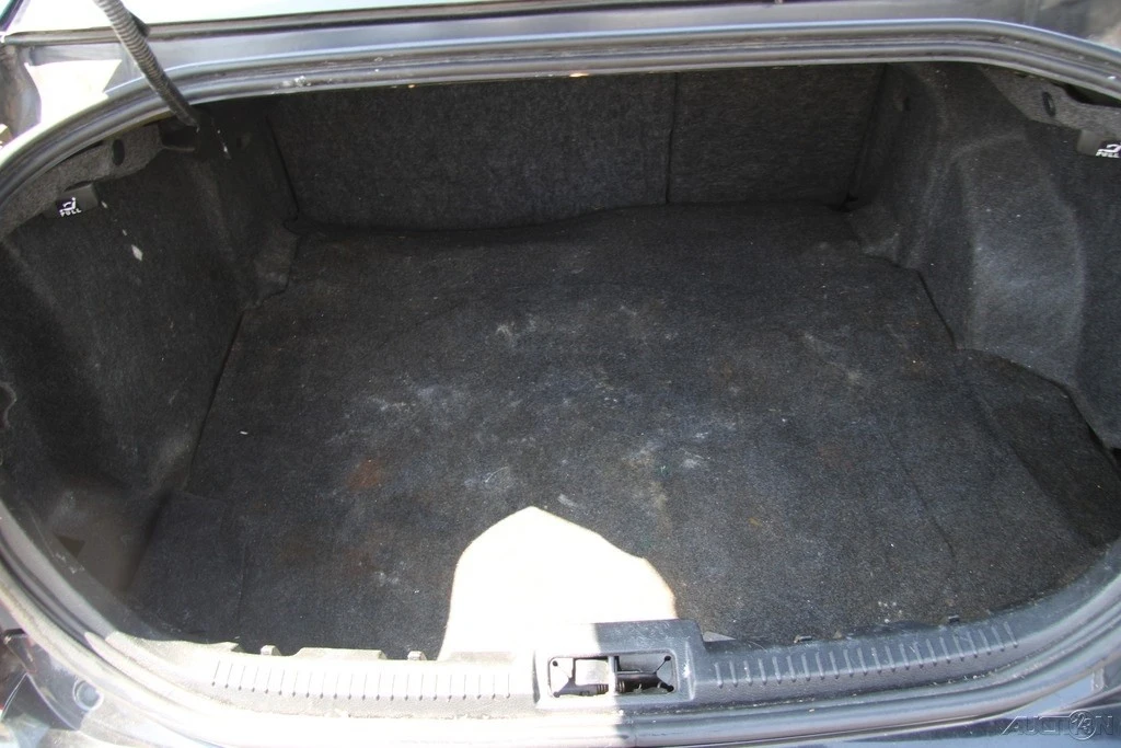2011 Ford Fusion 1st Gen - Image 16 of 21