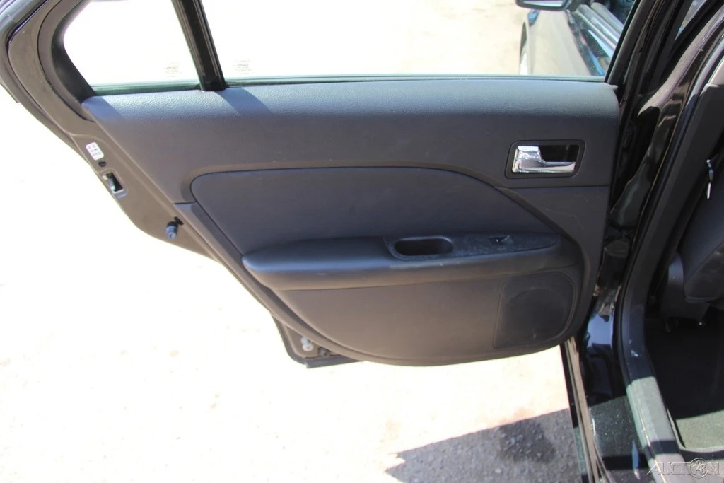 2011 Ford Fusion 1st Gen - Image 14 of 21