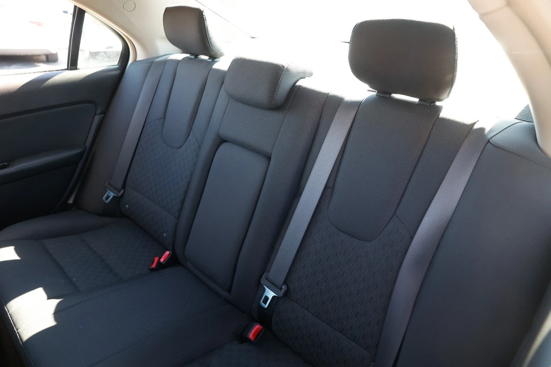 2011 Ford Fusion 1st Gen - Image 8 of 21