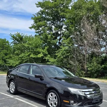 2011 Ford Fusion SE Hybrid Sedan 4D