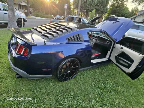2011 Ford GT Coupe 2D