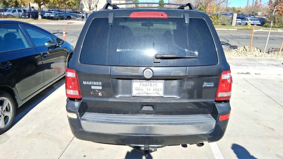 2011 Ford Escape - Image 2 of 17