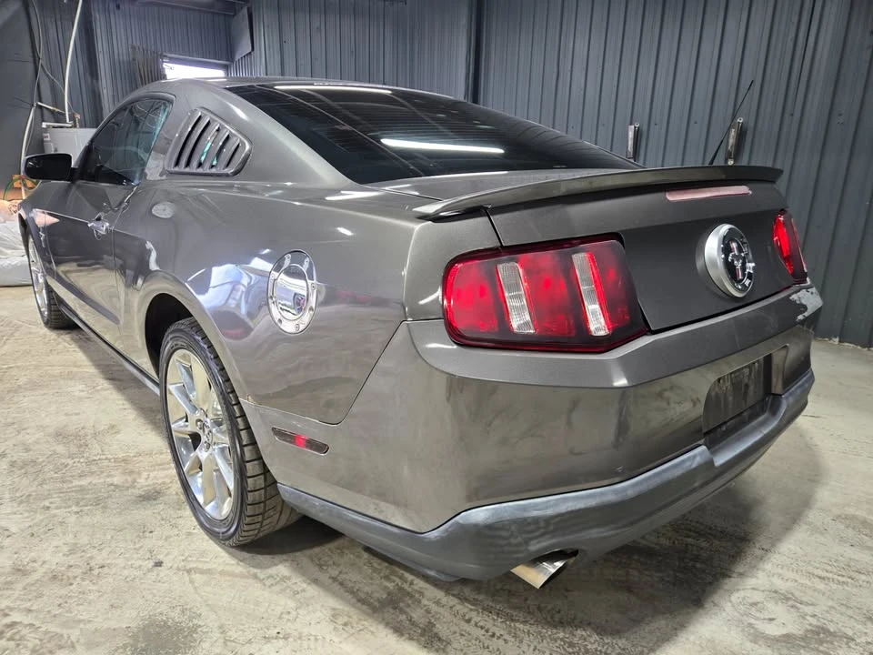 2011 Ford S197 Mustang - Image 5 of 13