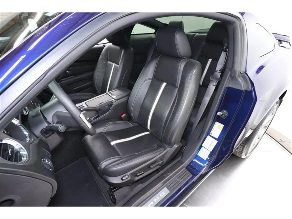 2011 Ford S197 Mustang - Image 15 of 31