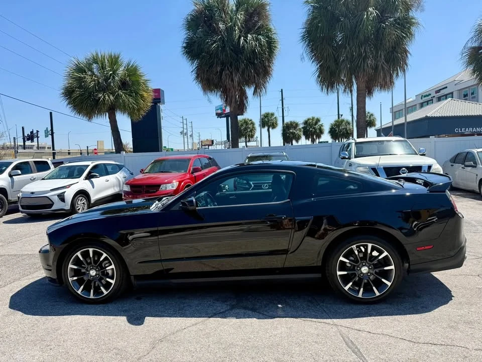 2011 Ford S197 Mustang - Image 7 of 19