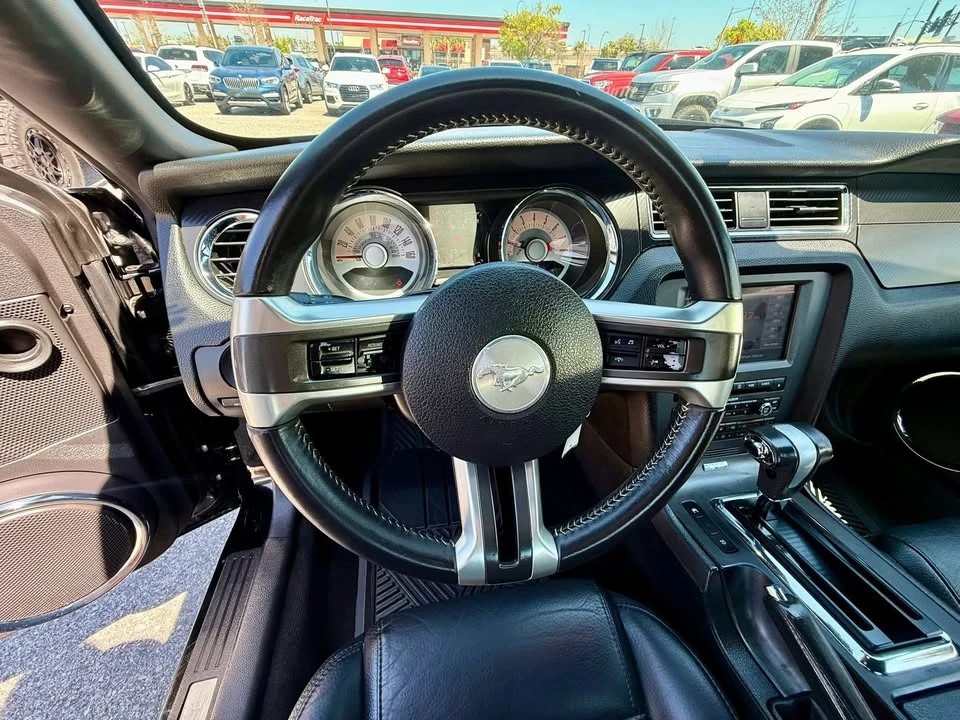 2011 Ford S197 Mustang - Image 11 of 19