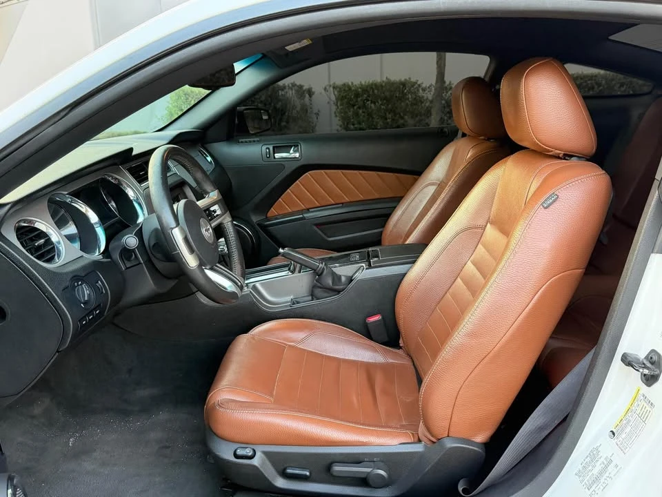 2011 Ford S197 Mustang - Image 3 of 7