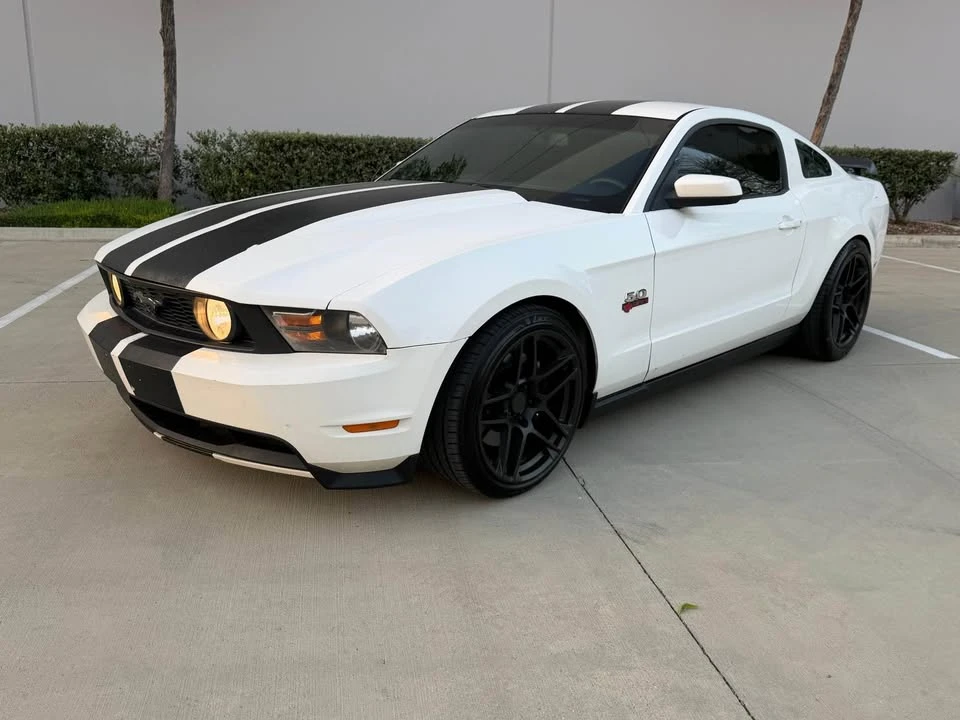 2011 Ford S197 Mustang - Image 4 of 7