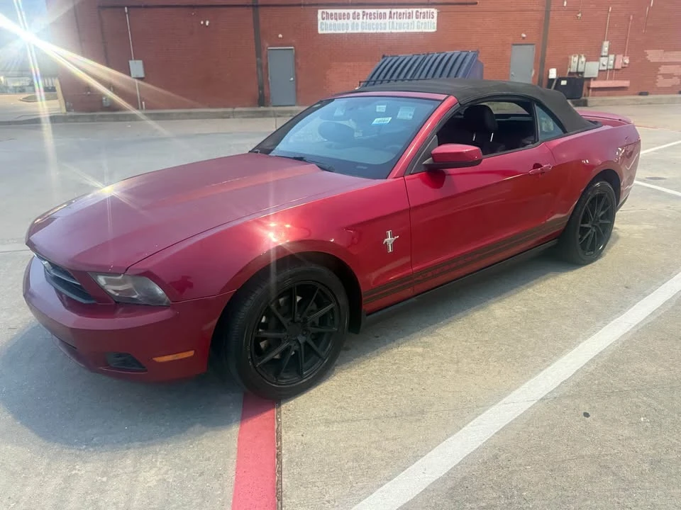2011 Ford S197 Mustang - Image 5 of 10
