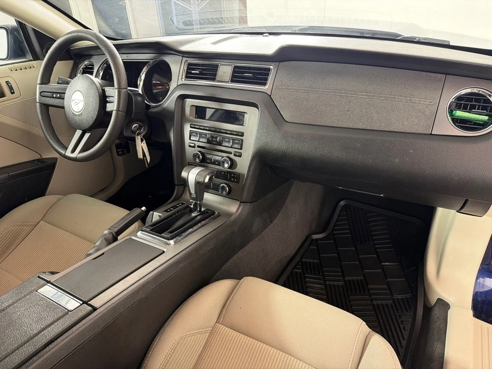 2011 Ford S197 Mustang - Image 21 of 22