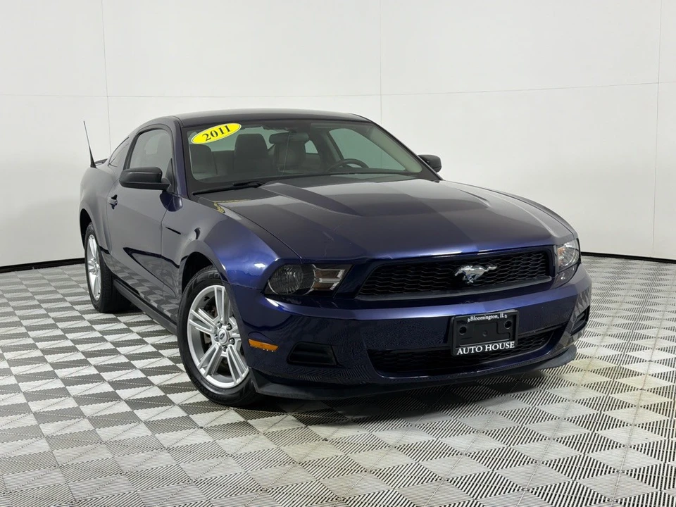 2011 Ford S197 Mustang - Image 2 of 22
