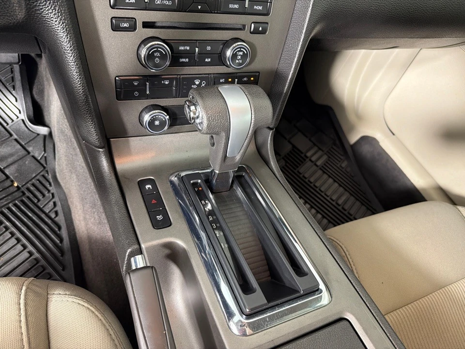 2011 Ford S197 Mustang - Image 16 of 22