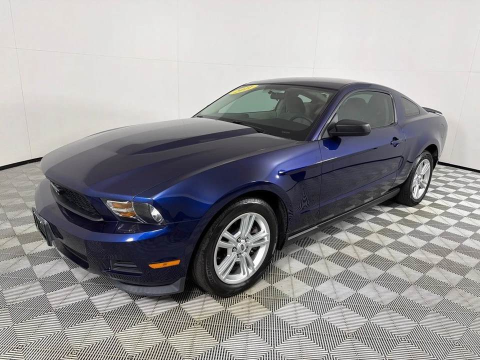 2011 Ford S197 Mustang - Image 8 of 22