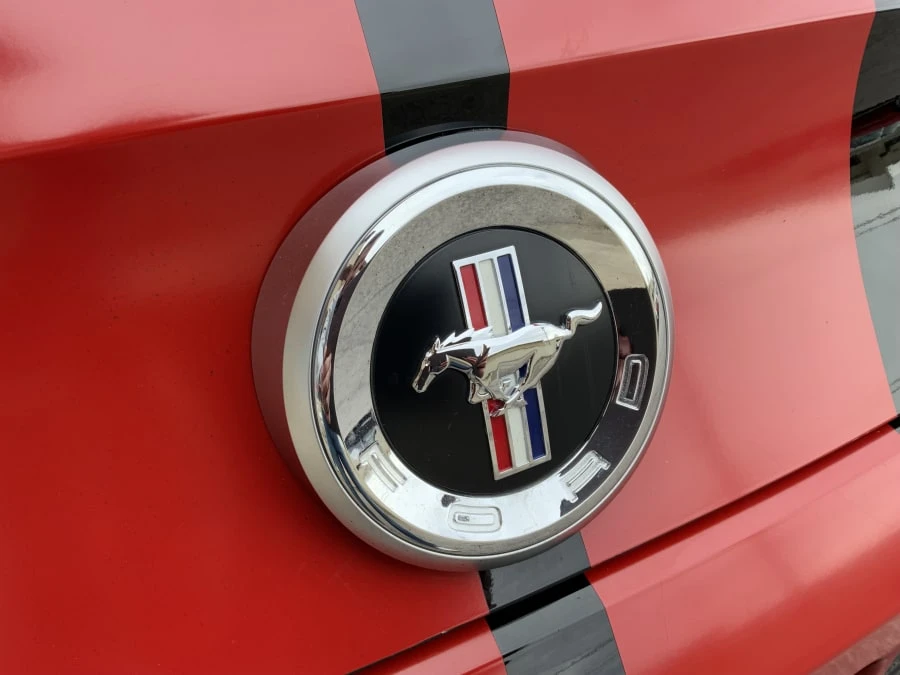 2011 Ford S197 Mustang - Image 19 of 31