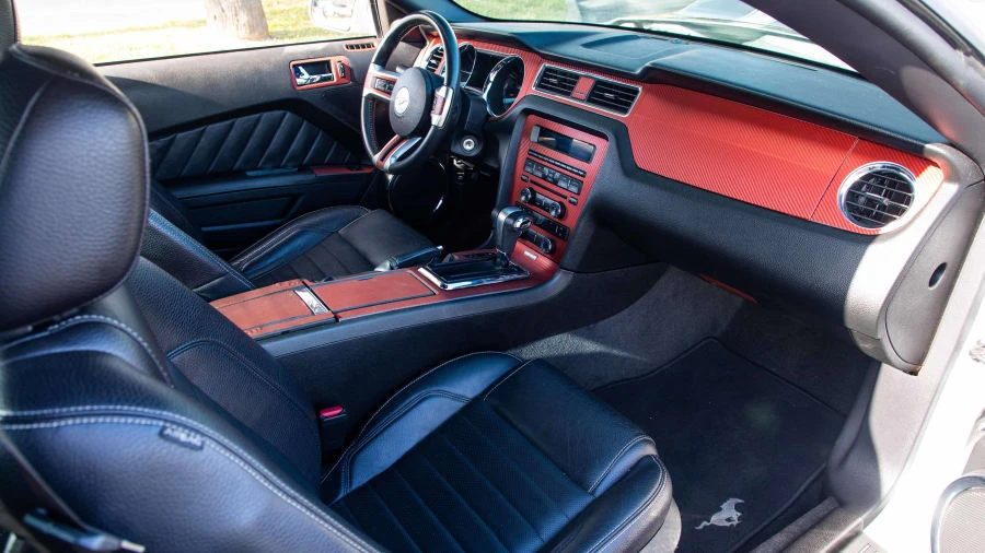 2011 Ford S197 Mustang - Image 5 of 12