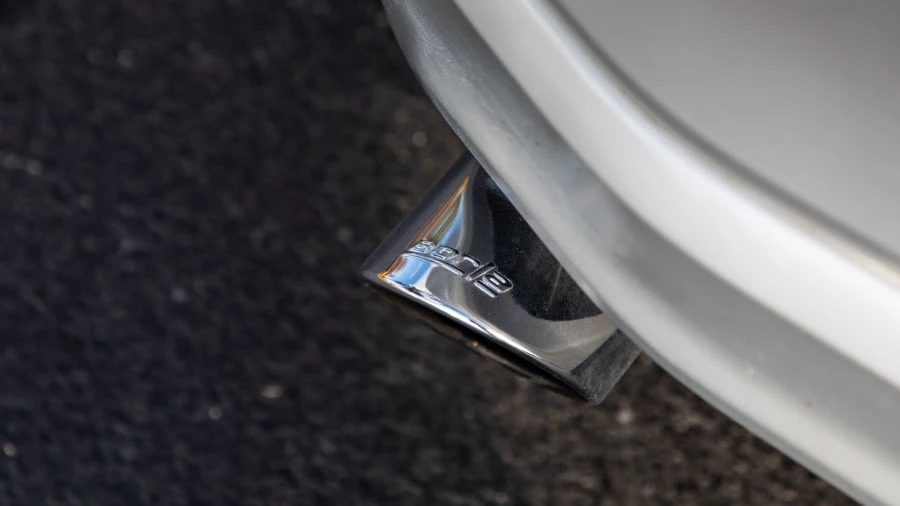 2011 Ford S197 Mustang - Image 9 of 12