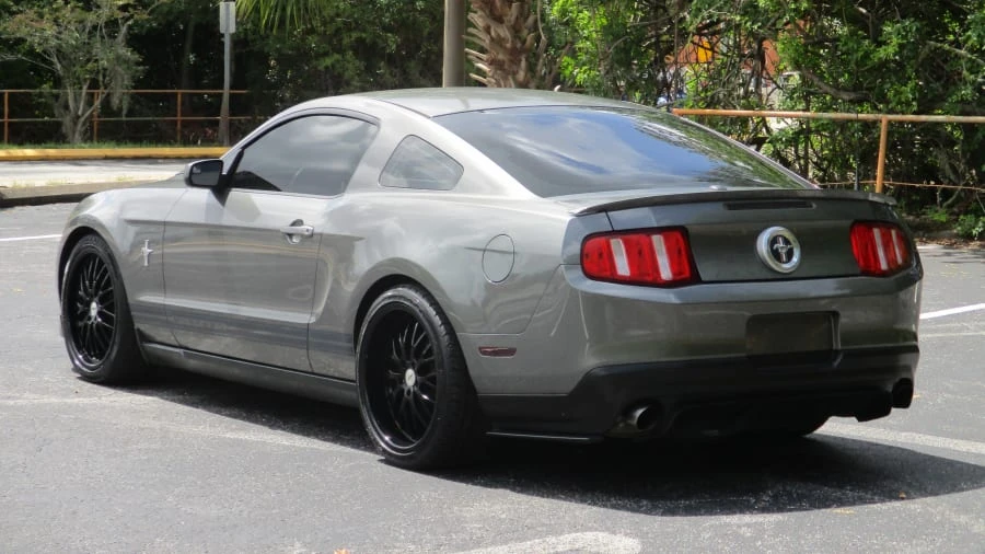 2011 Ford S197 Mustang - Image 3 of 9