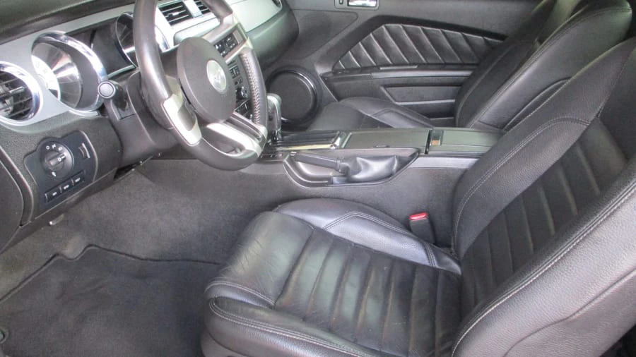 2011 Ford S197 Mustang - Image 4 of 9
