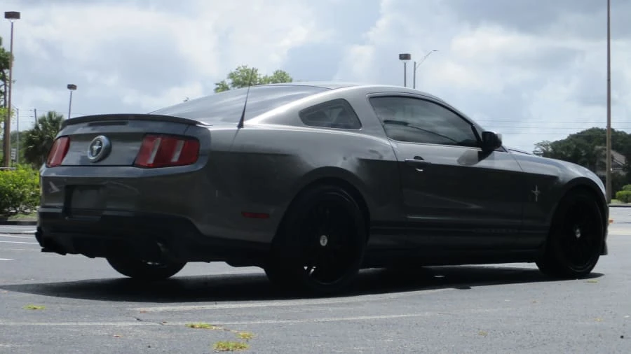 2011 Ford S197 Mustang - Image 8 of 9