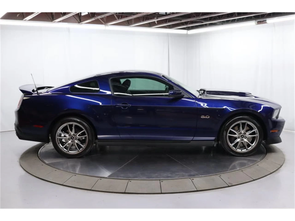 2011 Ford S197 Mustang - Image 8 of 31