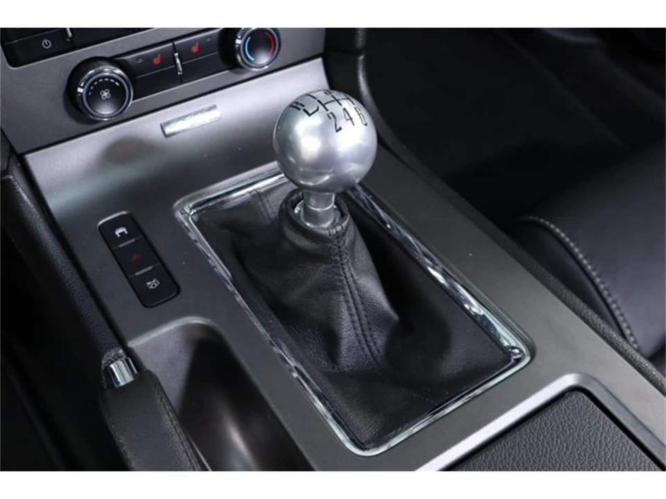 2011 Ford S197 Mustang - Image 15 of 31
