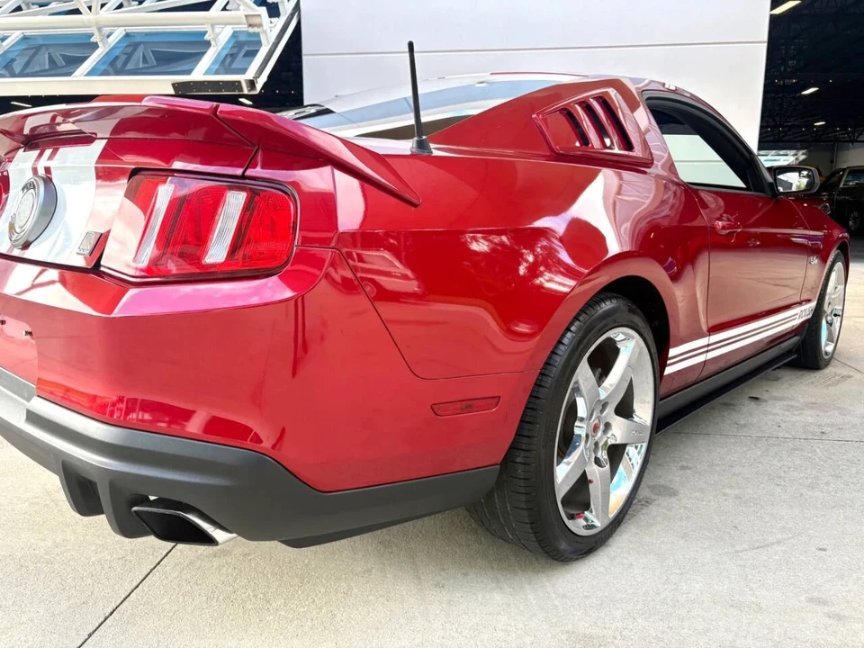 2011 Ford S197 Mustang - Image 17 of 21