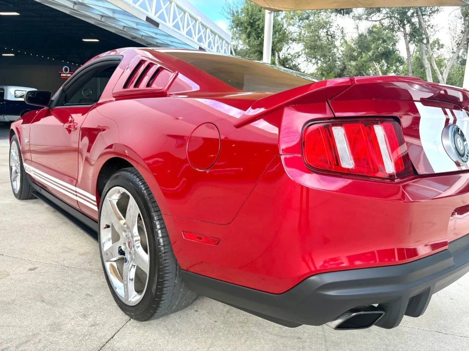 2011 Ford S197 Mustang - Image 16 of 21